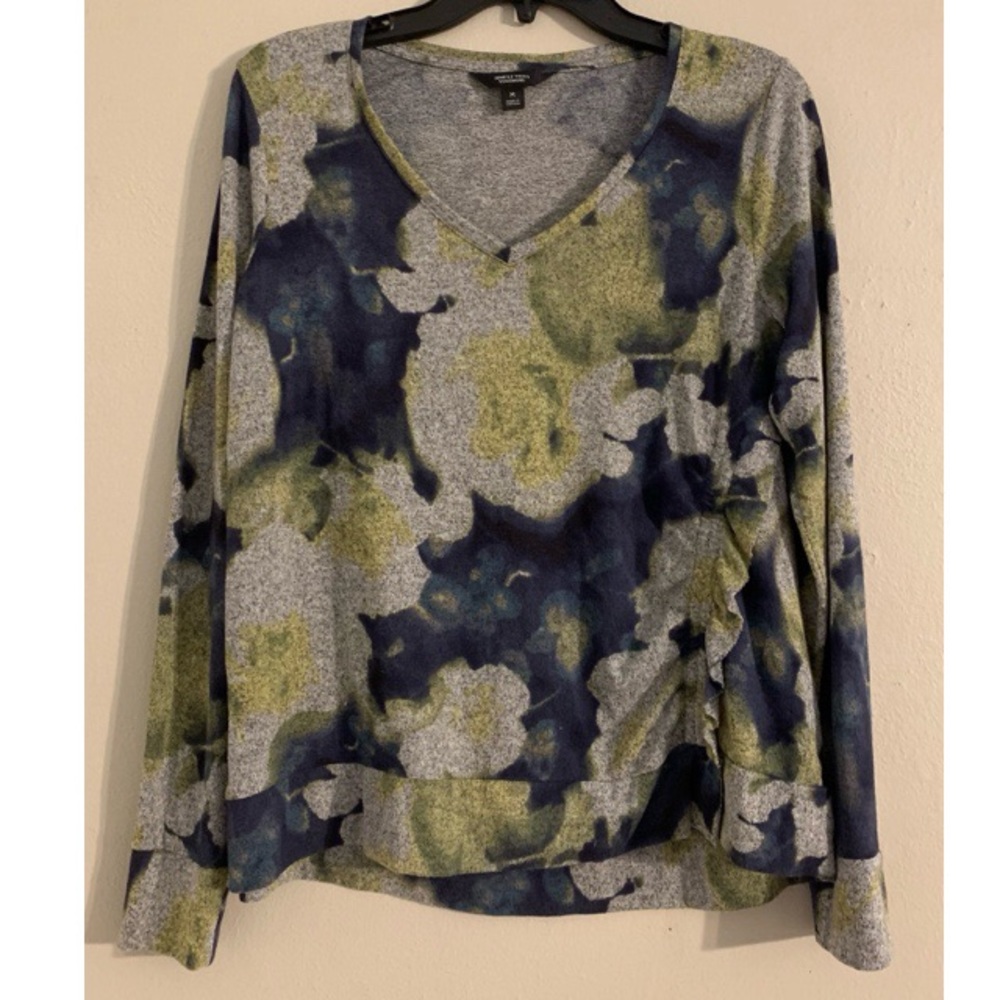 Simply Vera Gray Floral sweatshirt top SZ Medium